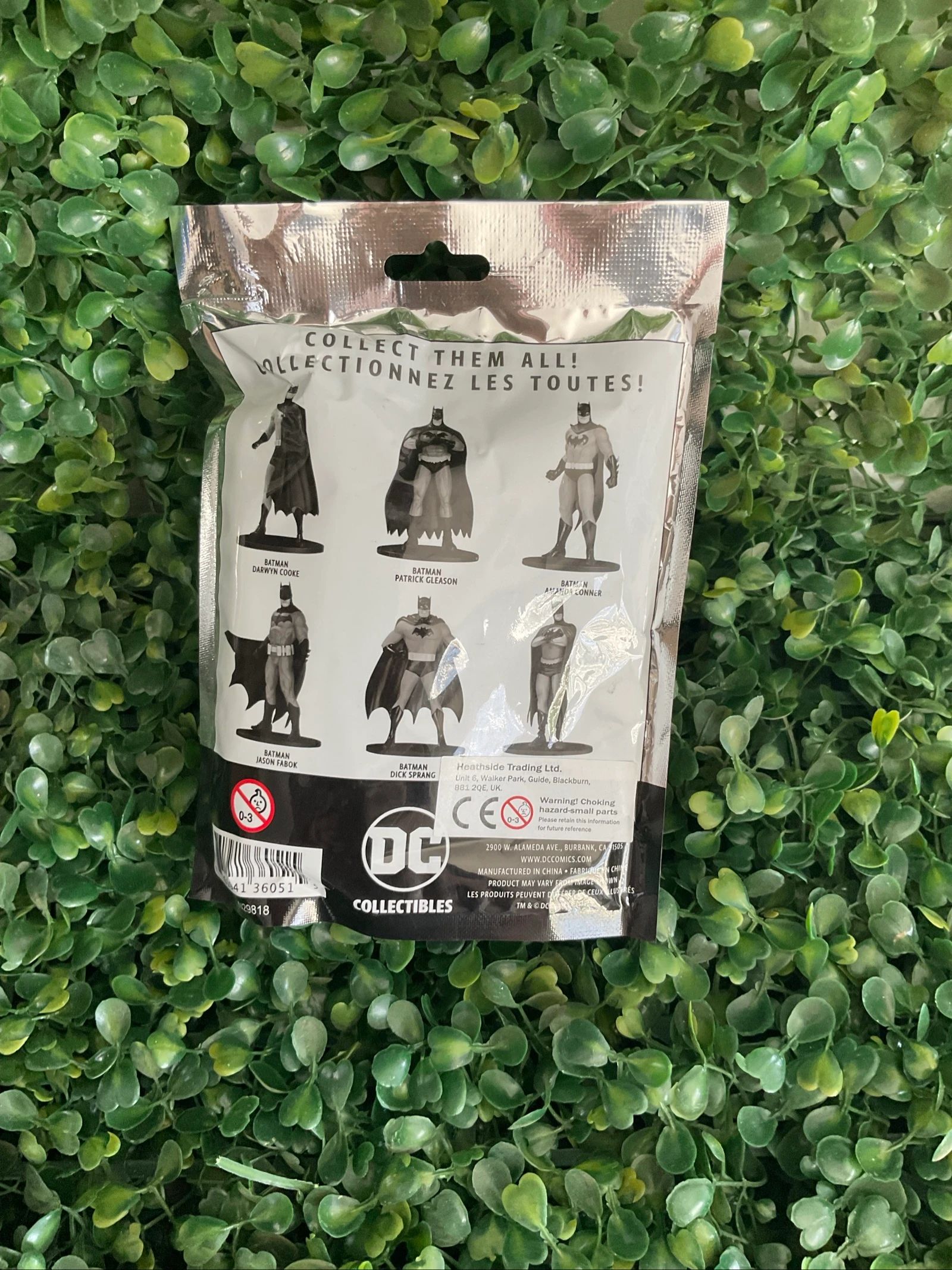 Figura sorpresa Batman Balck & White – photo 2